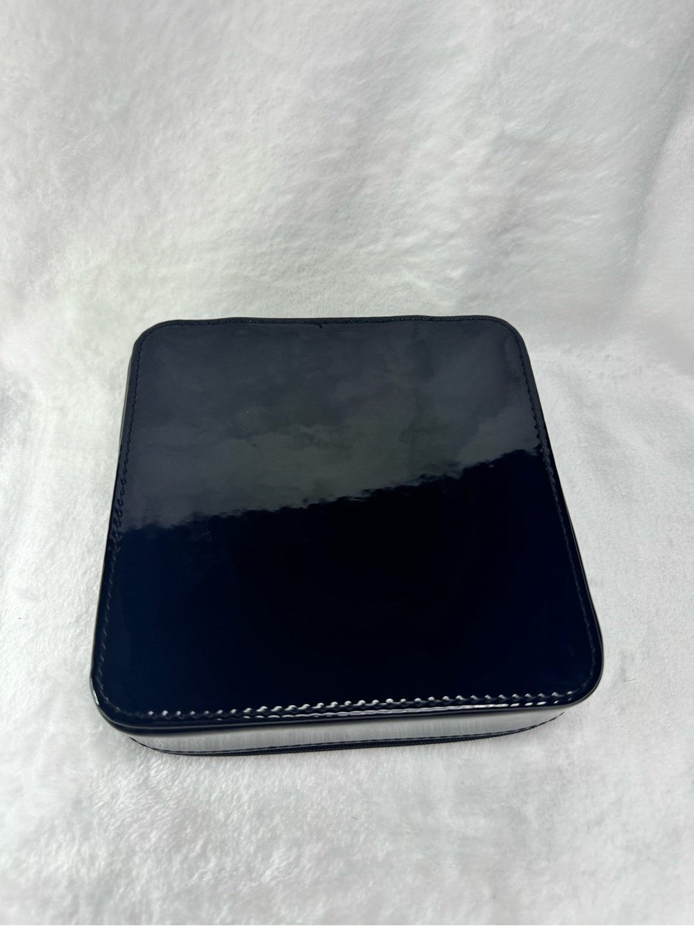 CHANEL Black Patent Cosmetic Case with White CC Emblem ‼️ No Box ‼️ - Picture 2 of 10